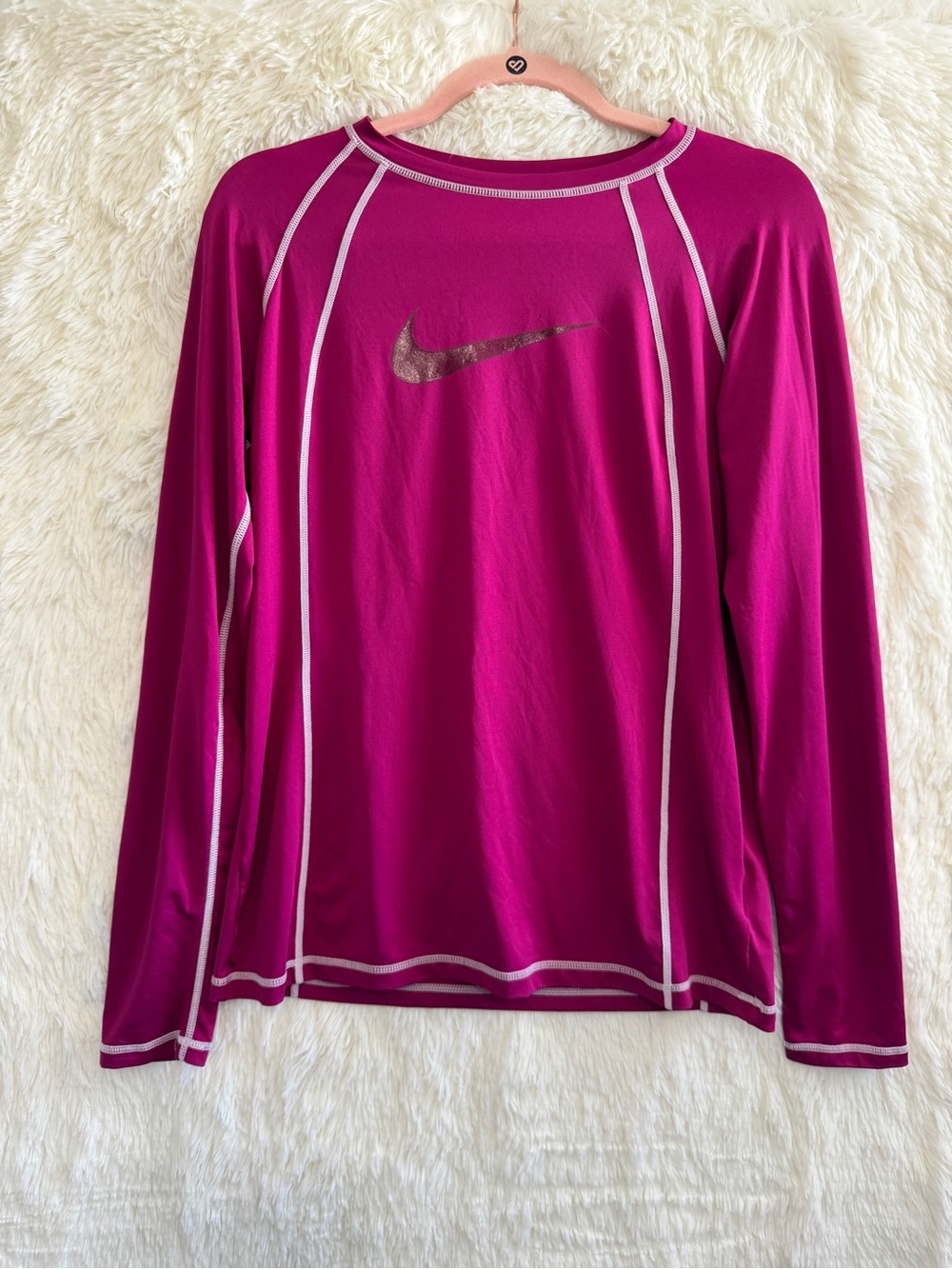 Nike Womens Long Sleeve Compression Top Size M Magenta Pink Running Gym Swoosh